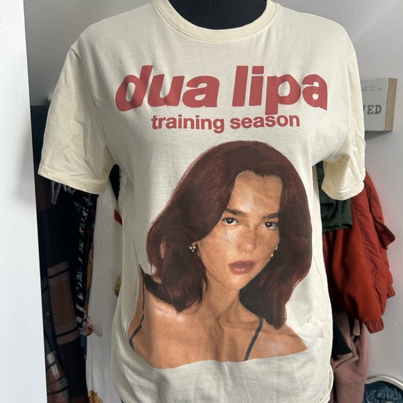 Cream Graphic Tee with Bold Print - Picture 1 of 6